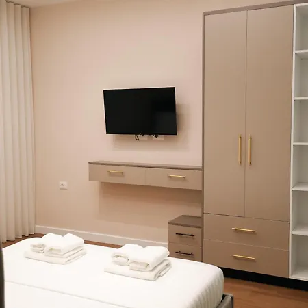 Star Hotel